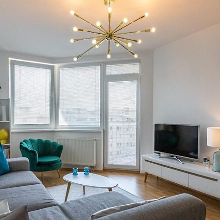 2 Room Apartment With Terrace, New Building, Jegeho Pozsony Kültér fotó